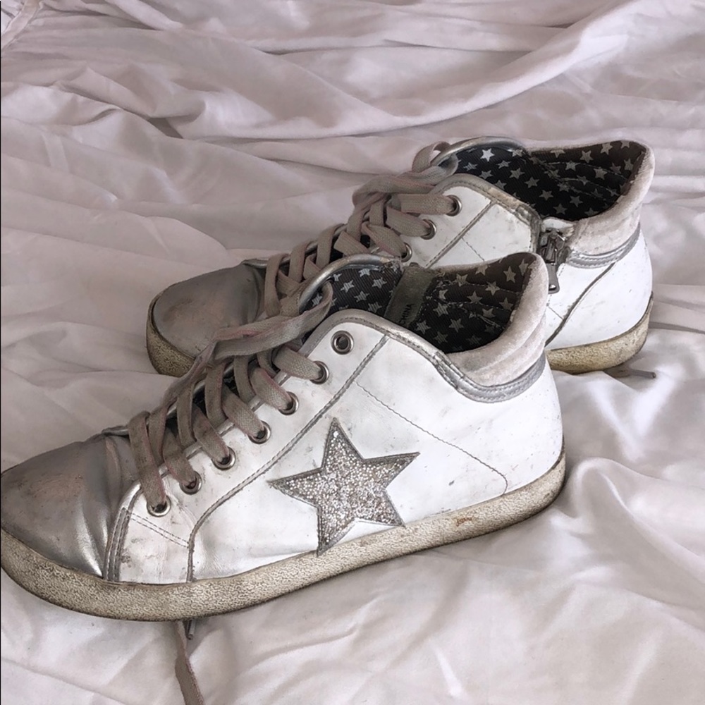 Zip up high tops